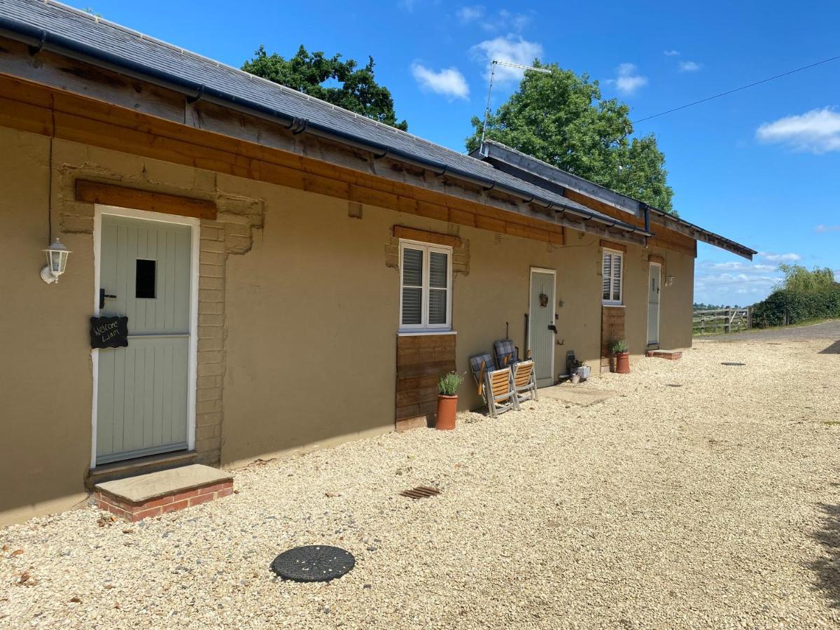 Spring Hill Cottages Towcester Luaran gambar